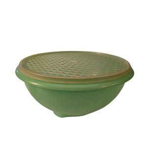 Vintage Tupperware Green Kitchen Bowl Salad Serving Strainer 2‎ Pc Set Collander